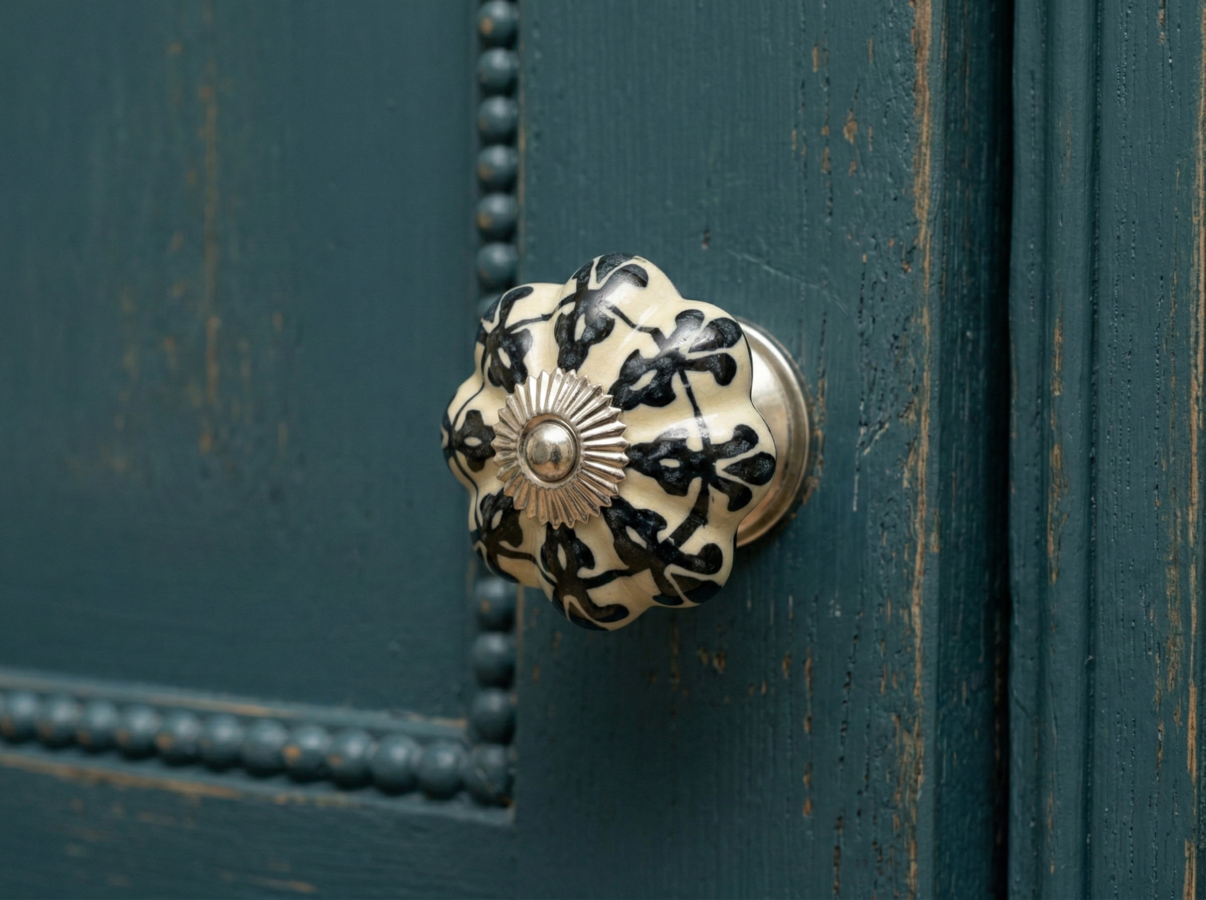 Llyswen Ceramic Cabinet Knob