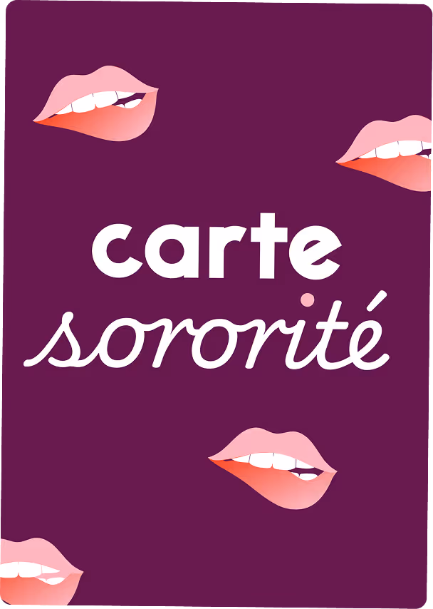 Carte violette avec le texte blanc « carte sororité » et illustrations de lèvres roses dans les coins.