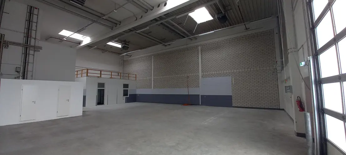 Hallenflächein Waldau zu vermieten