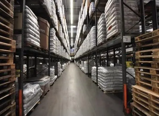 Logistik-, Lagerliegenschaft – optional Bürofläche zu vermieten