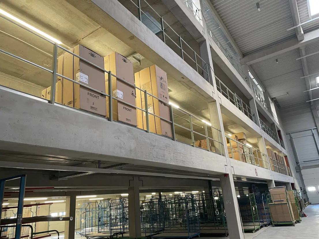Moderne Halle- und Logistikfläche mit Lagerlogistik zu vermieten