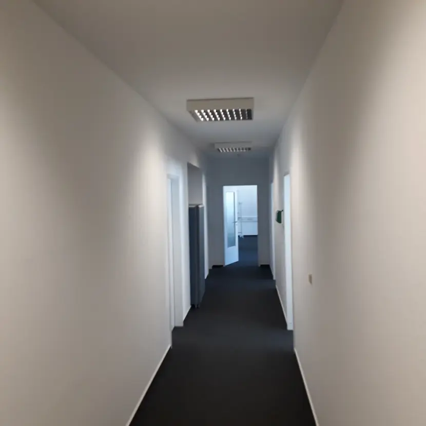 Sofort verfügbar! Schöne Bürofläche nahe Hauptbahnhof und Fußgängerzone zur Anmietung