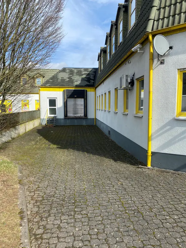 Lager-/Büro-/Praxisfläche in Korbach zu vermieten