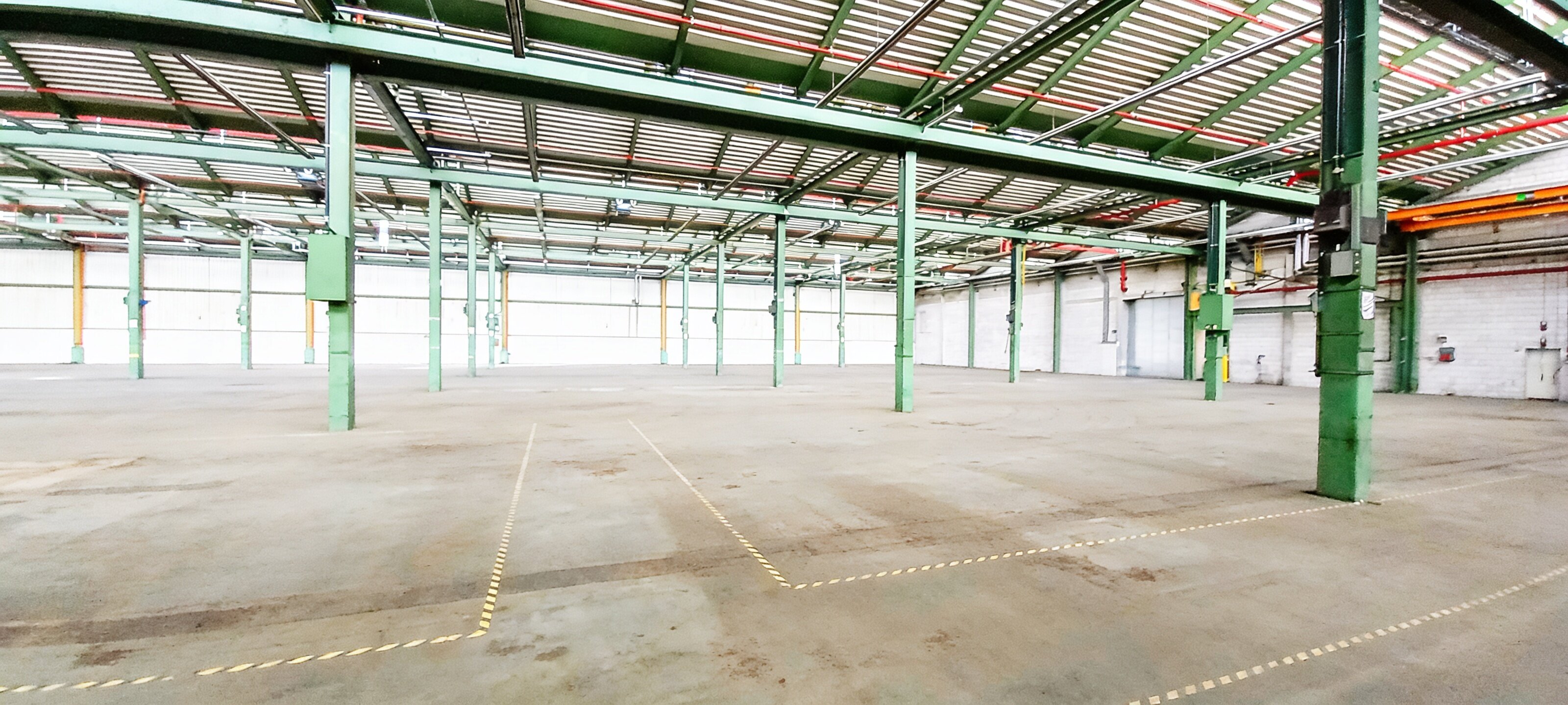 Logistik-/Lager-/Produktionsfläche zu vermieten