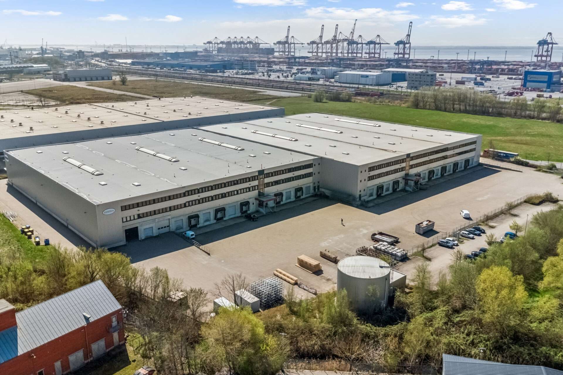 Provisionsfrei - Lager-/Logistikfläche zu vermieten in Bremerhaven