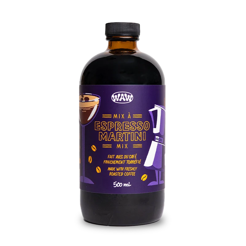 Bouteille de 500 ml de Mix à Espresso Martini WAW sur fond transparent.