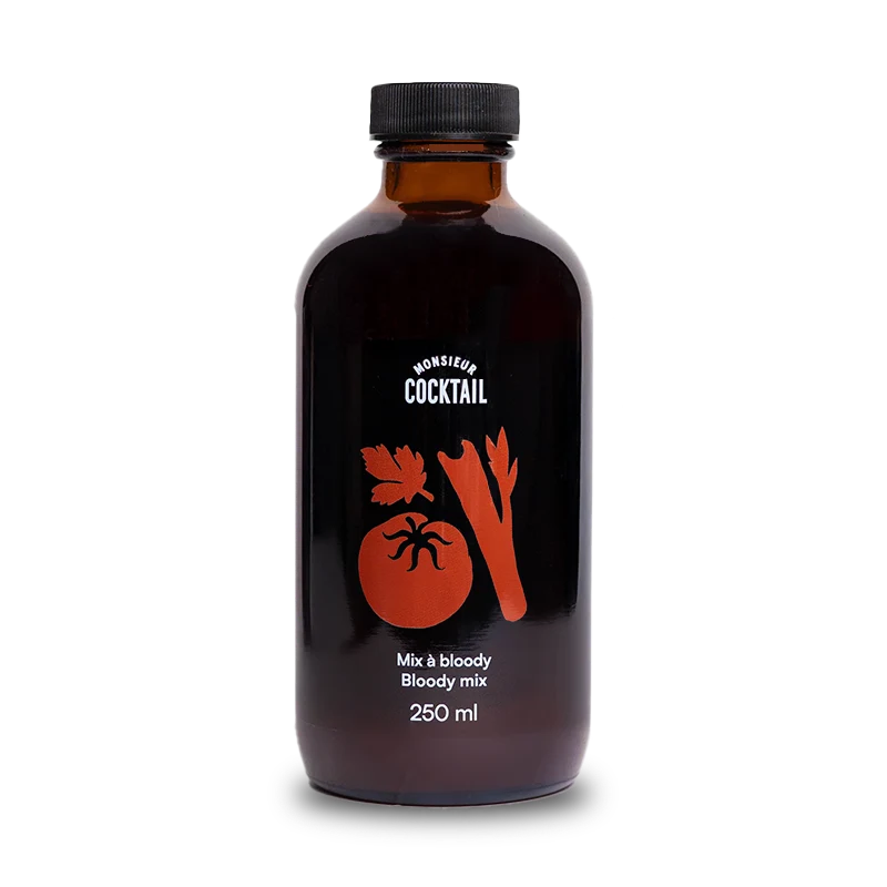 Bouteille de 250 ml de Mix à Bloody Monsieur Cocktail sur fond transparent.
