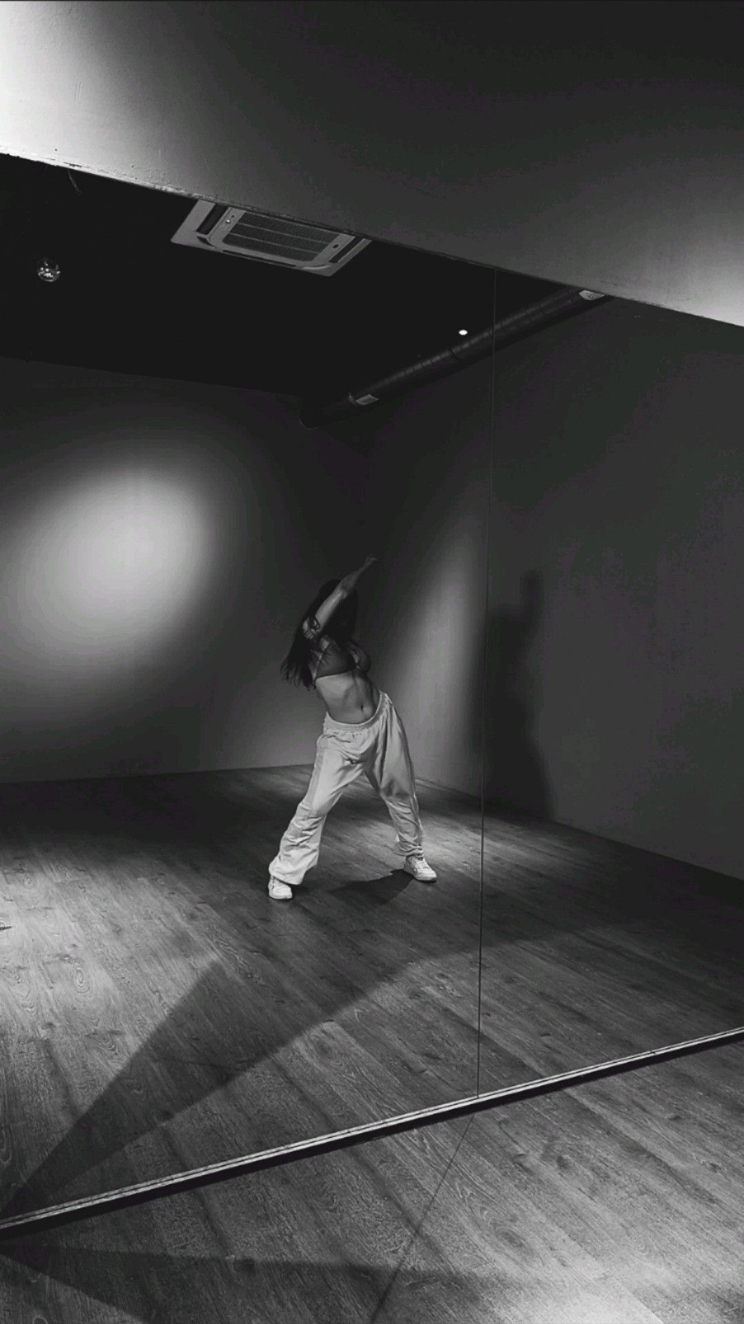 Image représentant une femme en train de danser