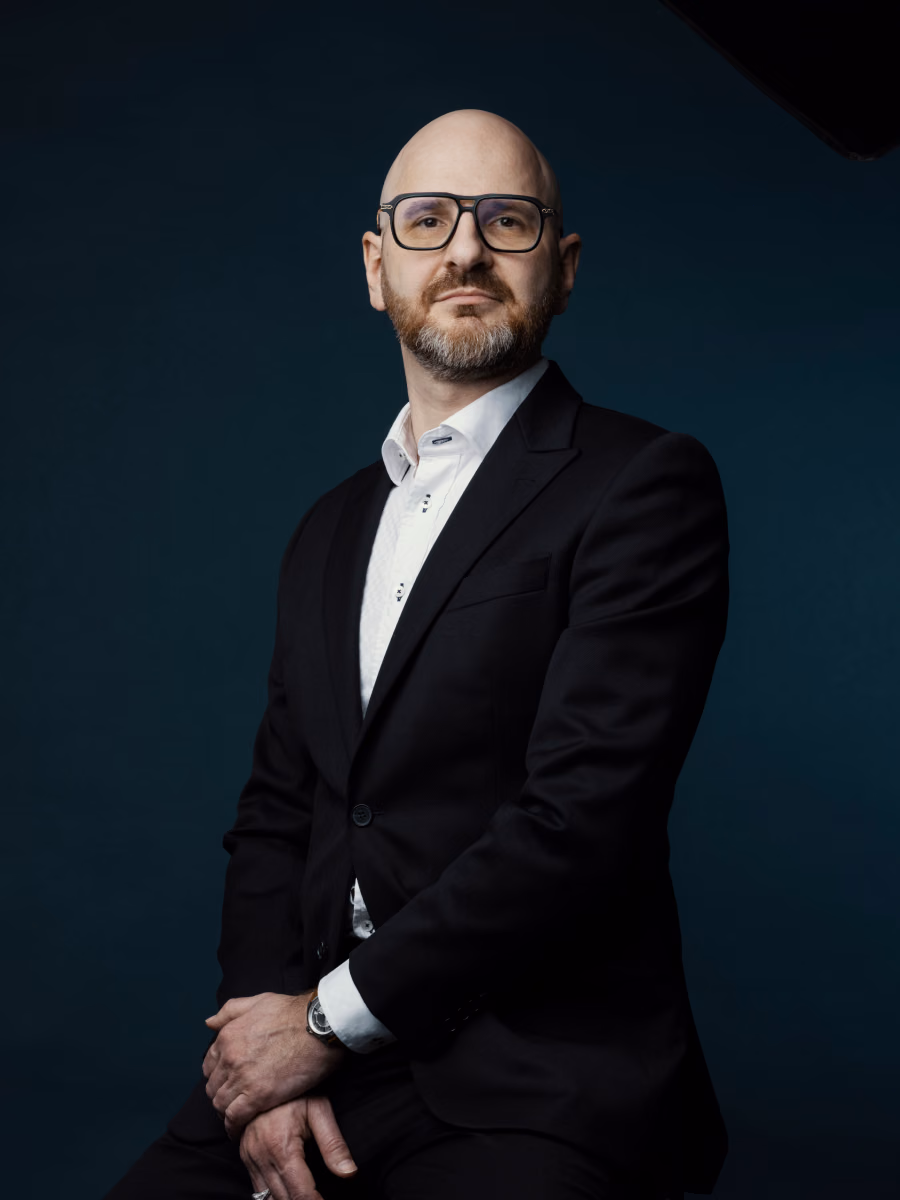 Business portrét Jaroslava Kaislera, FABEC, Studio Light
