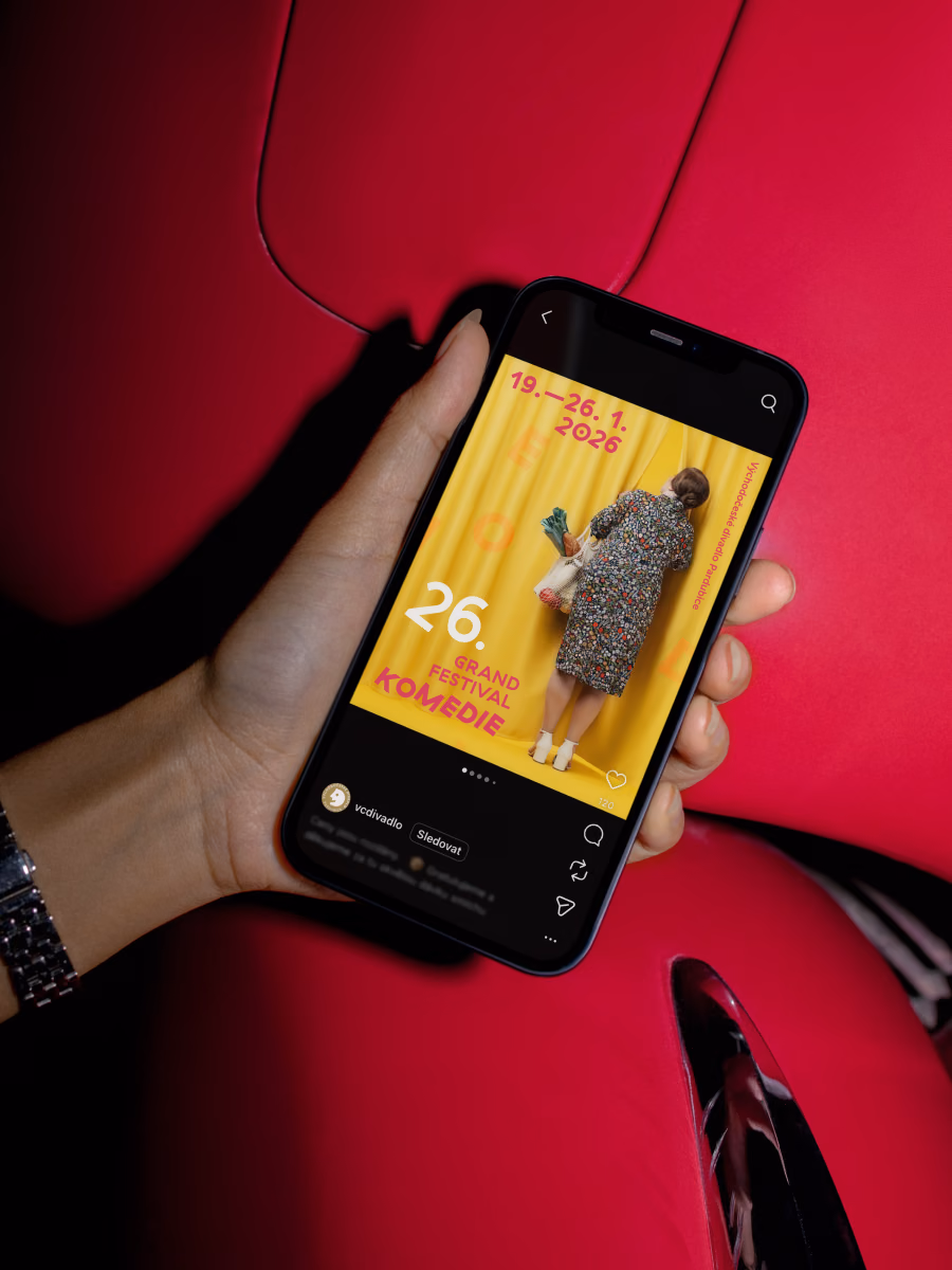 Grafický design příspěvku na Instagram — Grand festival komedie 2026, Studio Light