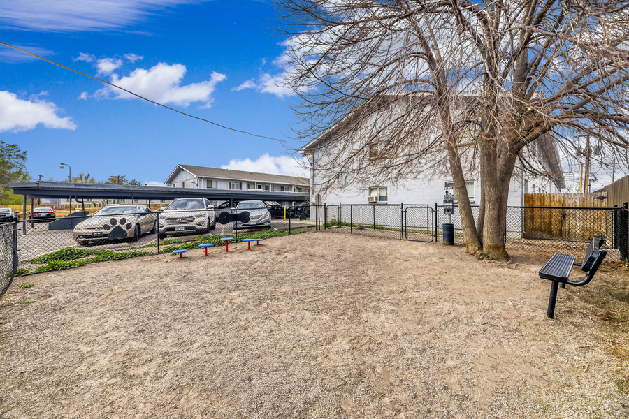 Exterior parking lot - leasing office