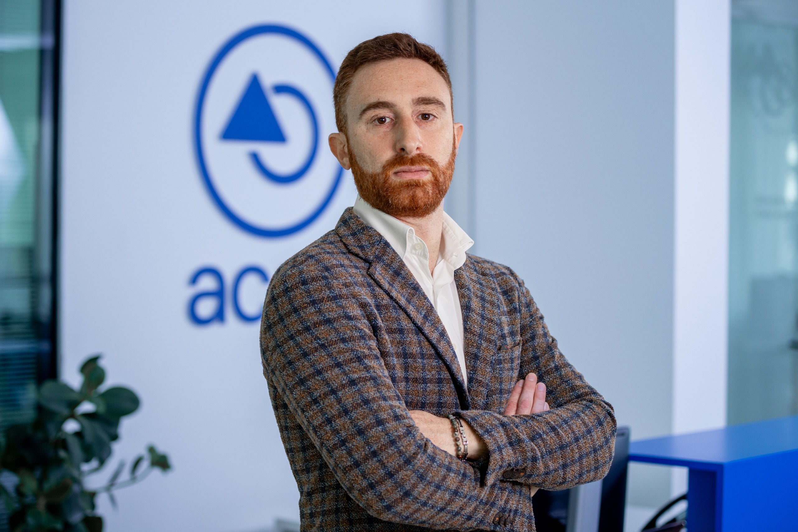Luca Casari