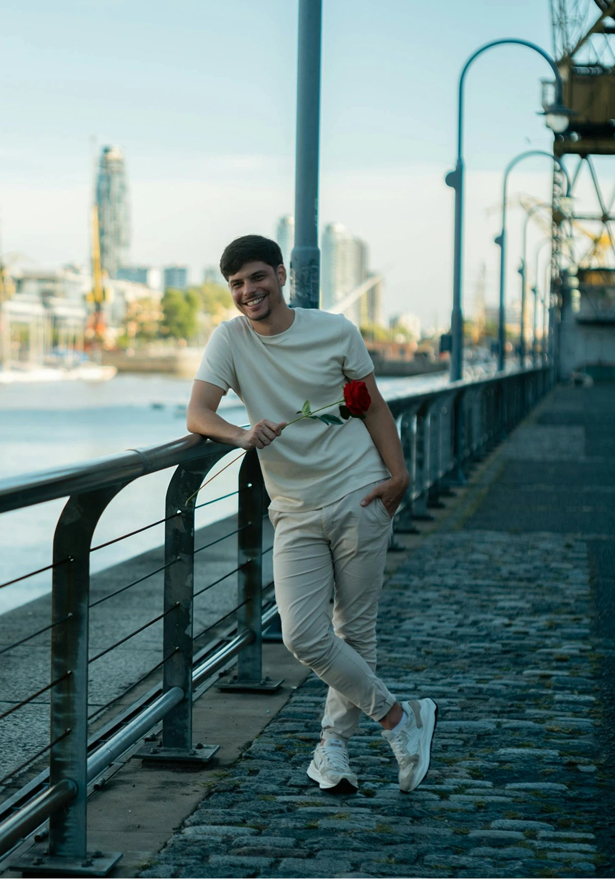 Template Image - Promptz Webflow Template