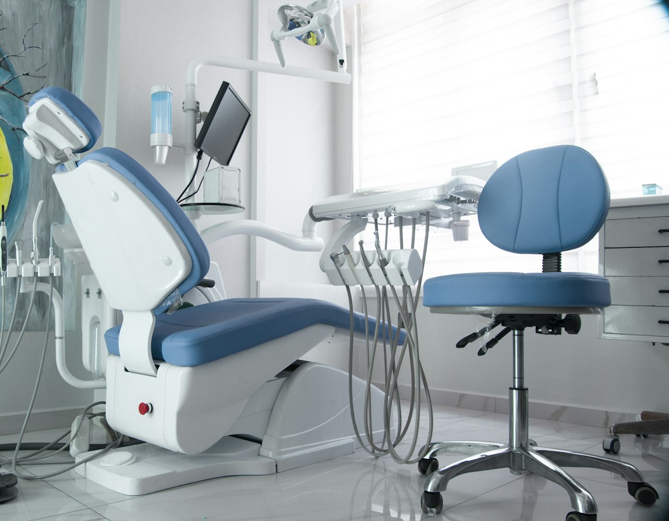 Bright, modern dental treatment room