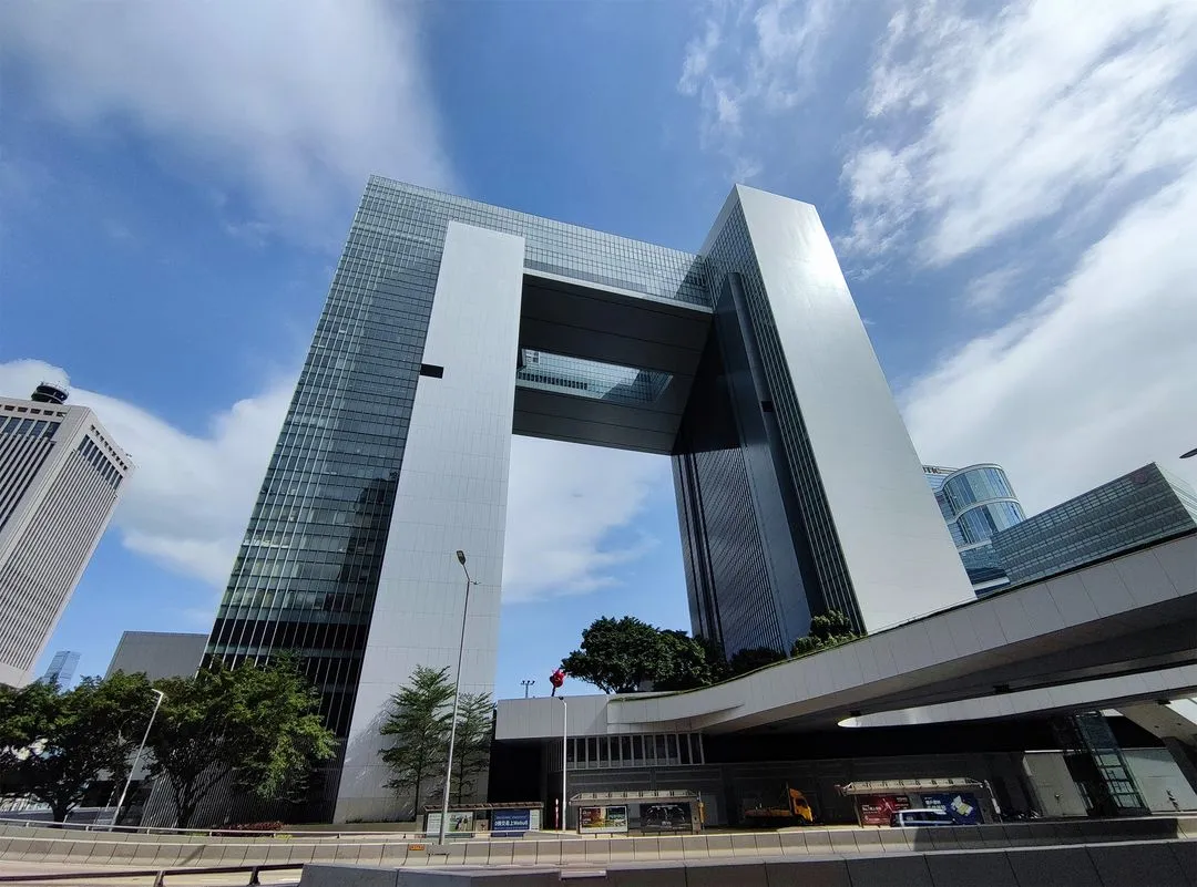 Pinnacle Corporate Hub