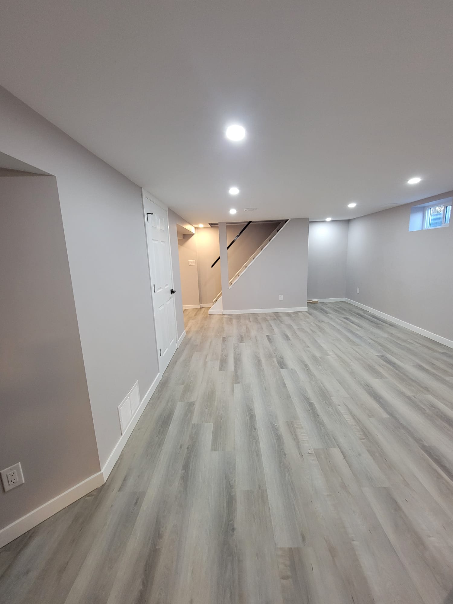 Basement suite thumbnail