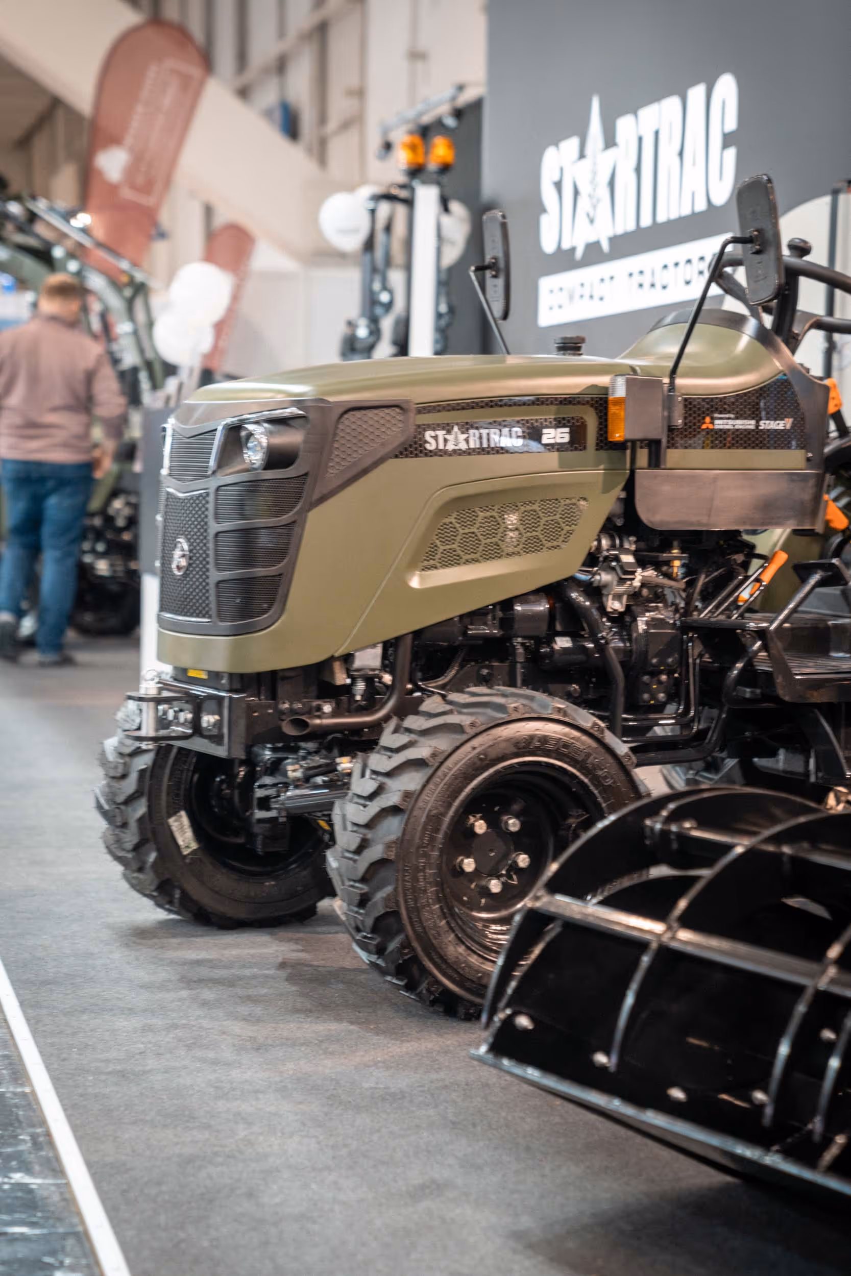 Volle Halle auf der Agritechnica 2025 - BERDA Messestand mit STARTRAC