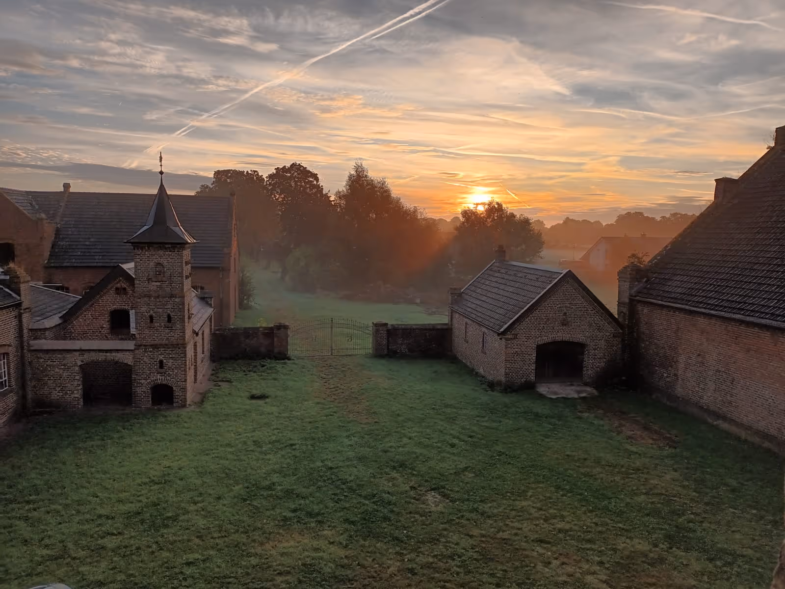 Innenhof Sonnenaufgang