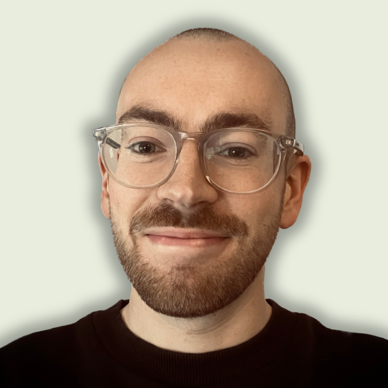 [team] image of individual team member (for a chinese restaurant)