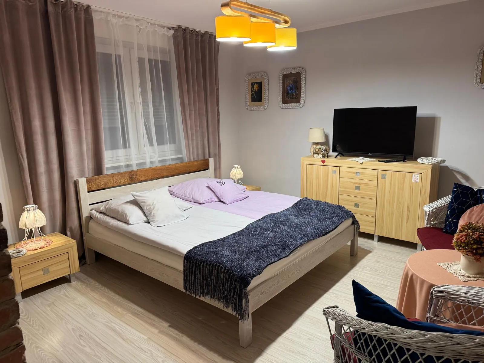 Bednarzówka - Pokój Łóżko Małżeńskie