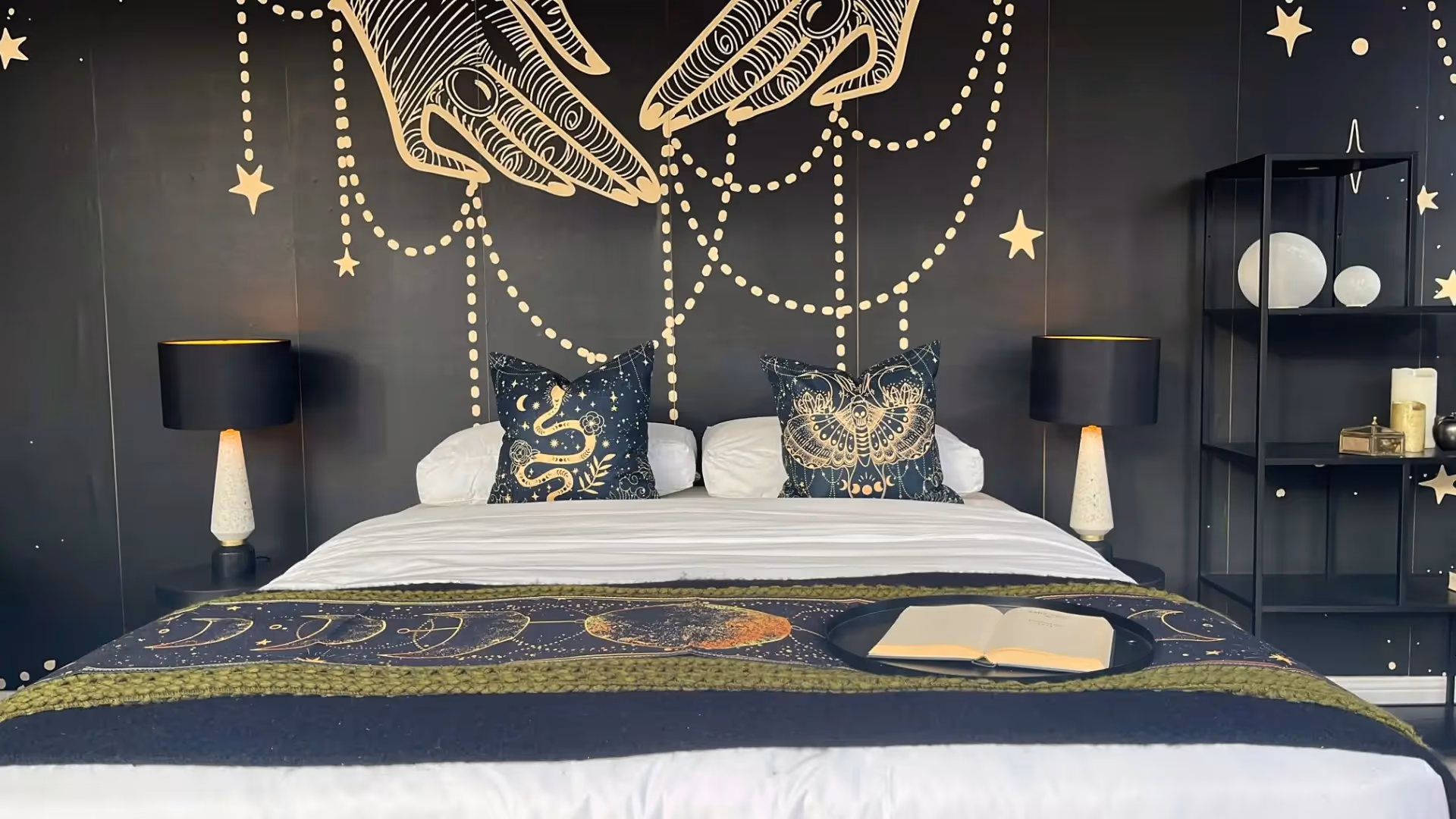 Bed display in Francis of Malvern