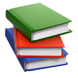 Drei aufeinander gestapelte Bücher mit grünen, roten und blauen Einbänden.