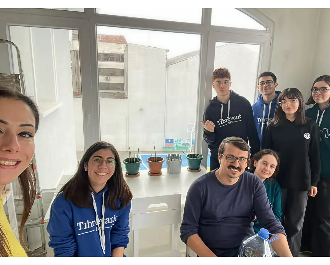 Dünya Kız Çocukları Günü’nde Girls’ Shine 2 – Rose and Candle Etkinliği