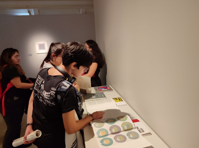 Մեր Աշակերտներու Պերա Թանգարանի Այցելութիւն