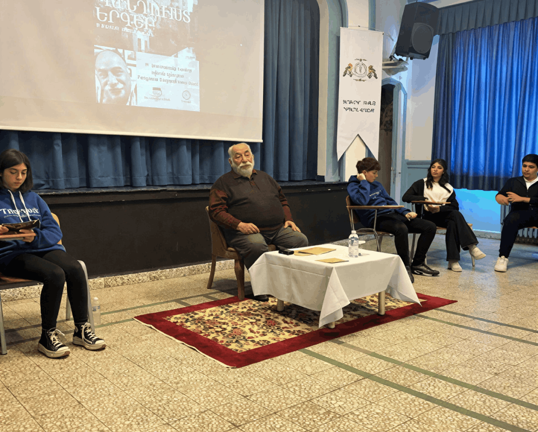 Yazar Estukyan ile Edebiyat Söyleşisi