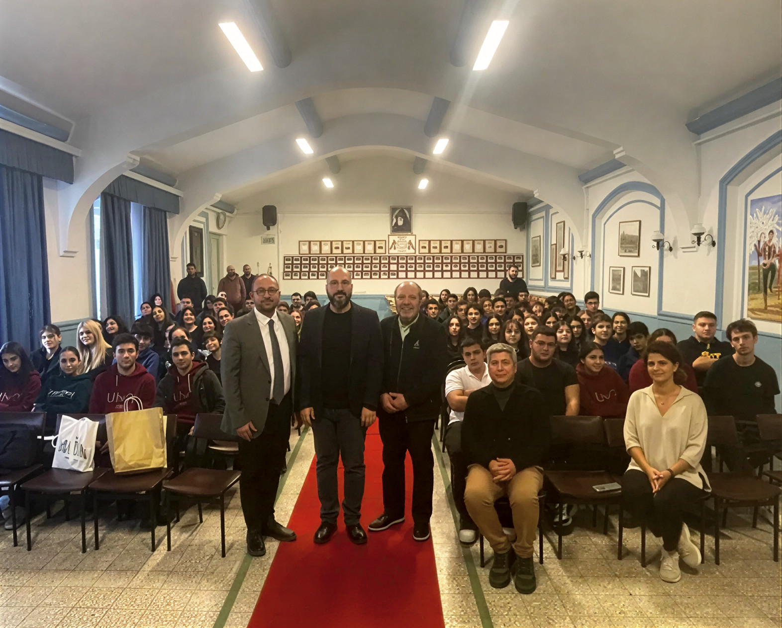 Seminar by Our Alumnus Arman Şernaz, CEO of Lighthouse Visual Effects