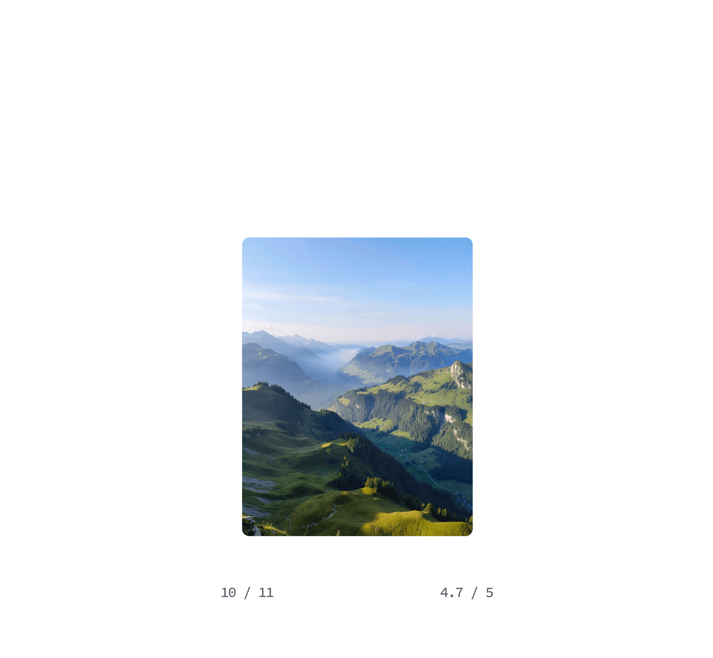 Grafische Benutzeroberfläche mit einem zentralen Foto einer grünen Berglandschaft, umgeben von hellblauen, rahmenartigen Platzhaltern.