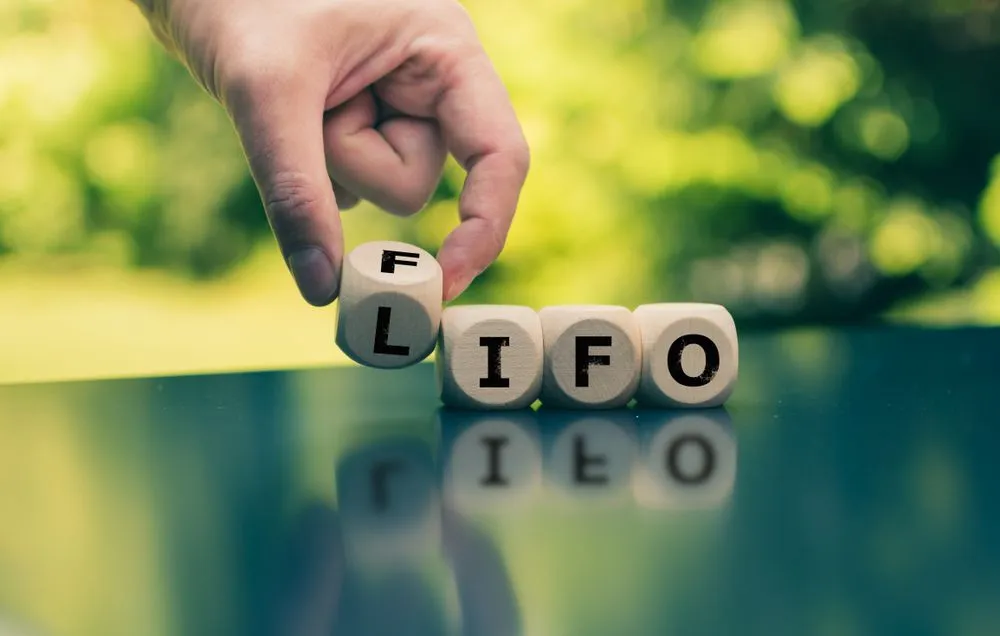 FIFO vs LIFO: Which is the Better Method