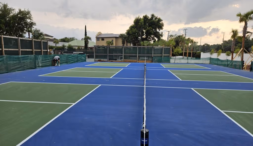Hidden-Dunes-Beach-Tennis-Resort-USA-5-Destin-court2.jpg