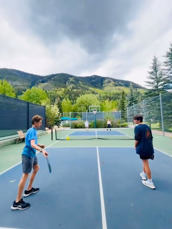 Vail-Racquet-Club-Mountain-Resort-USA-3-Vail-hero.jpg
