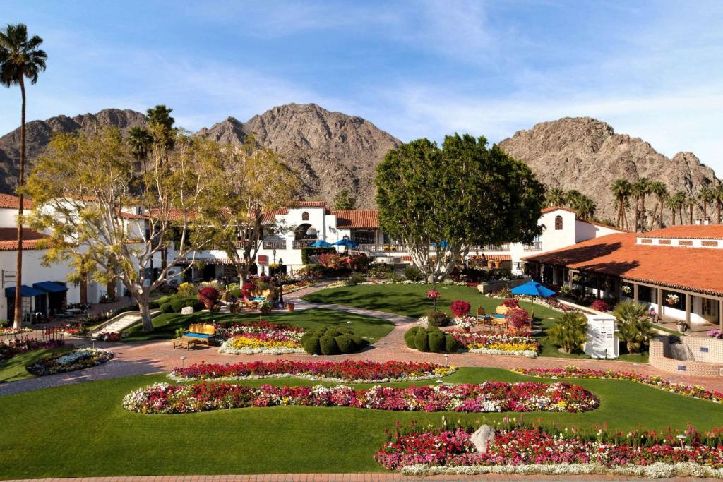 La-Quinta-Resort-Club-USA-8-La-Quinta-property1.jpg