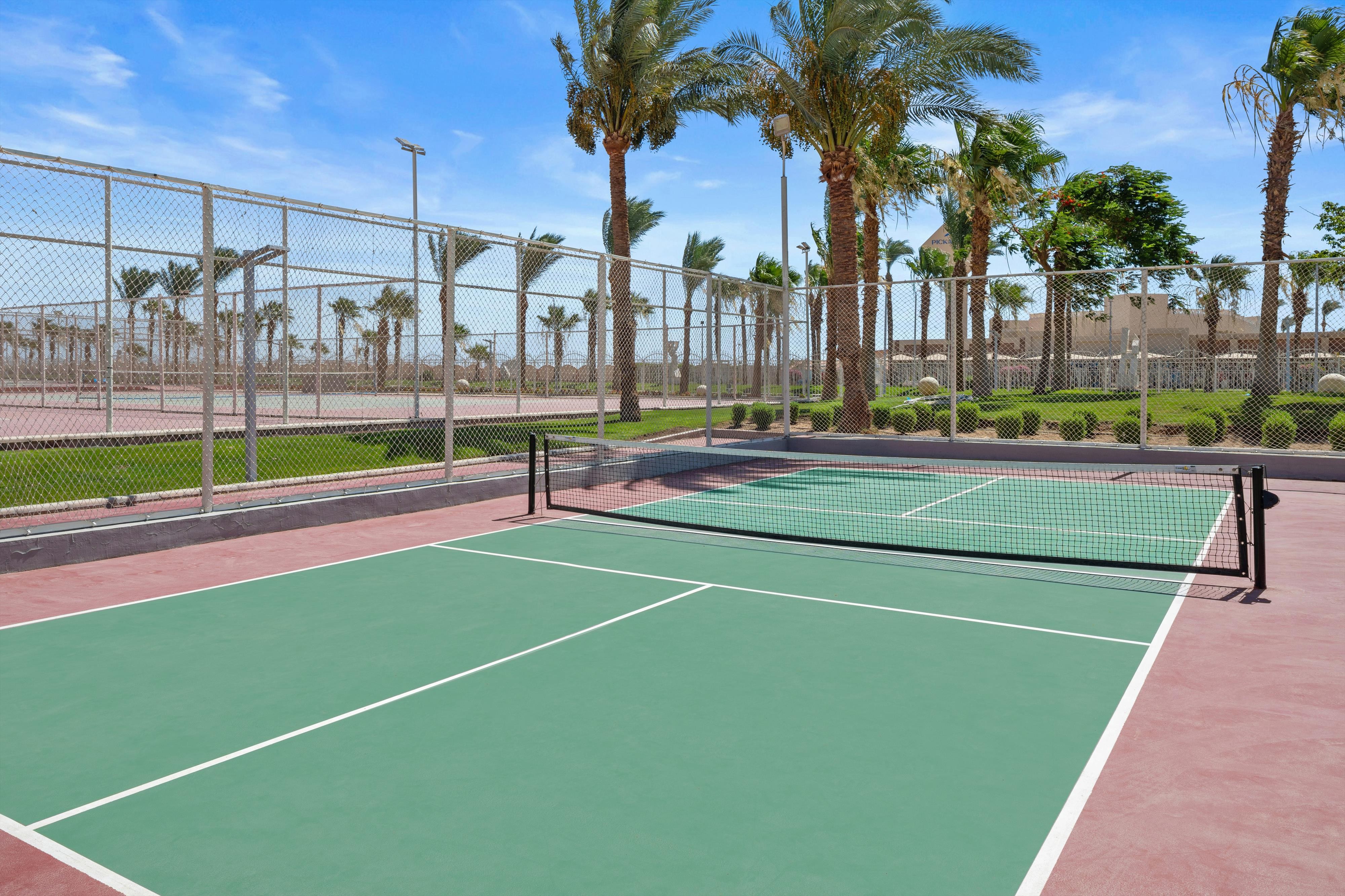 Pickalbatros-Aqua-Vista-Resort-Hurghada-Egypt-3-Hurghada-court1.jpg