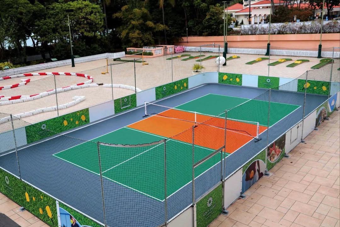 Hong-Kong-Gold-Coast-Hotel-Hongkong-1-Tuen-Mun-court1.jpg