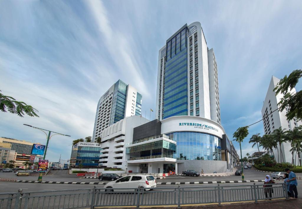 Astana-Wing-Riverside-Majestic-Hotel-Malaysia-1-Kuching-property1.jpg