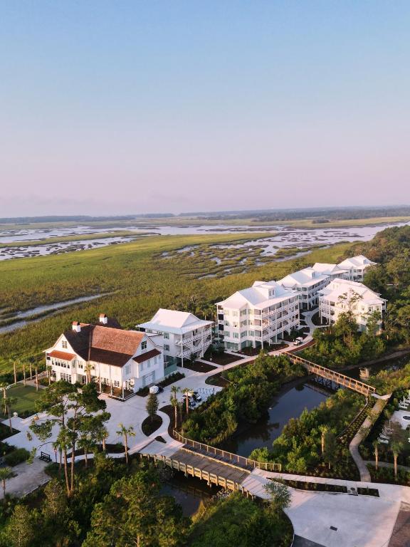The-Dunlin,-Auberge-Collection-USA-4-South-Carolina-property1.jpg
