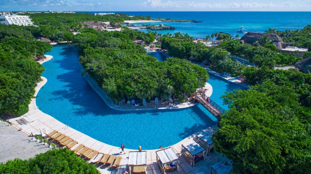 Grand-Sirenis-Riviera-Maya-Resort-Spa-All-Inclusive-Mexico-2-Akumal-property1.jpg