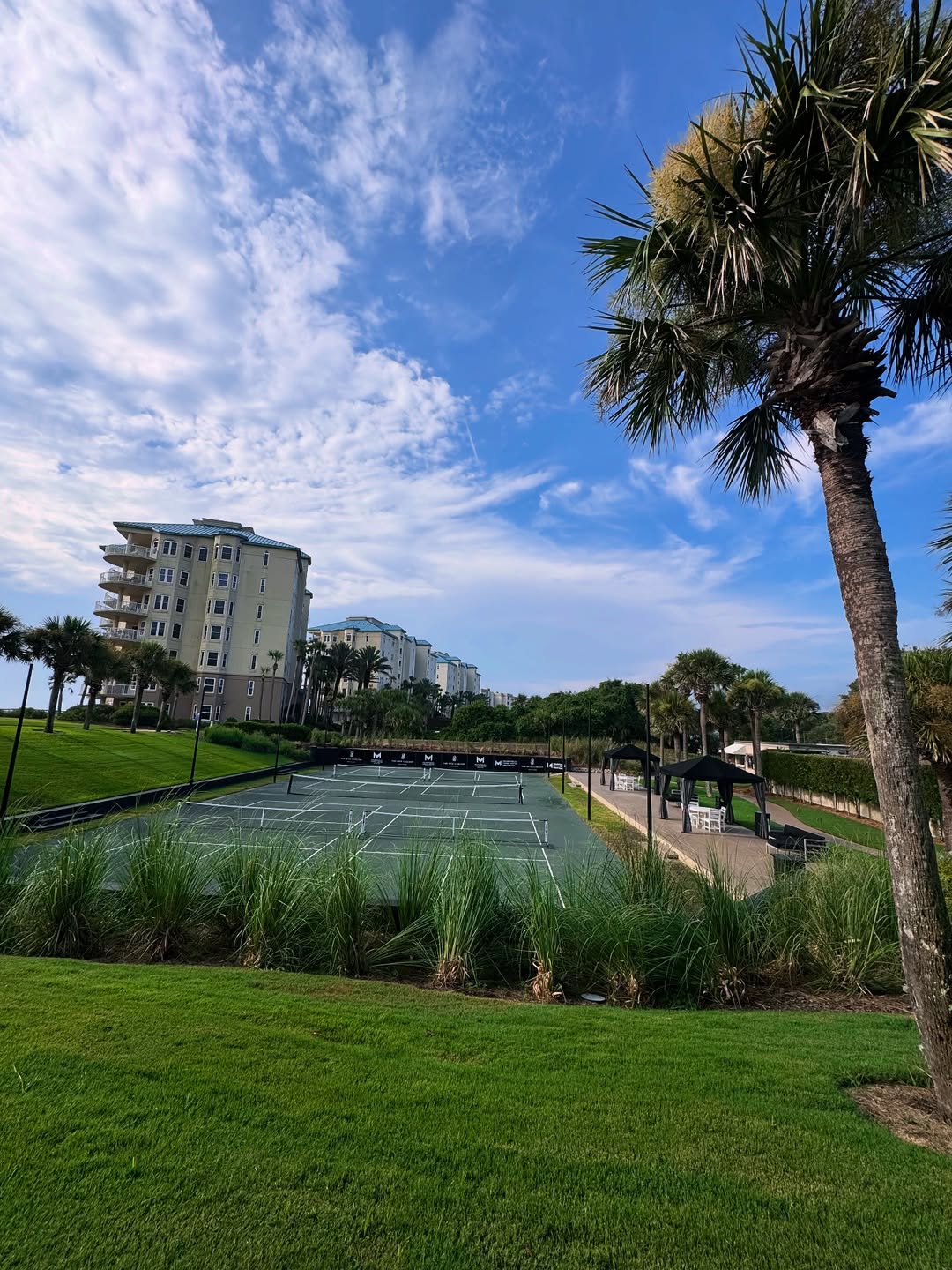 The-Ritz-Carlton,-Amelia-Island-USA-4-Florida-court1.jpg