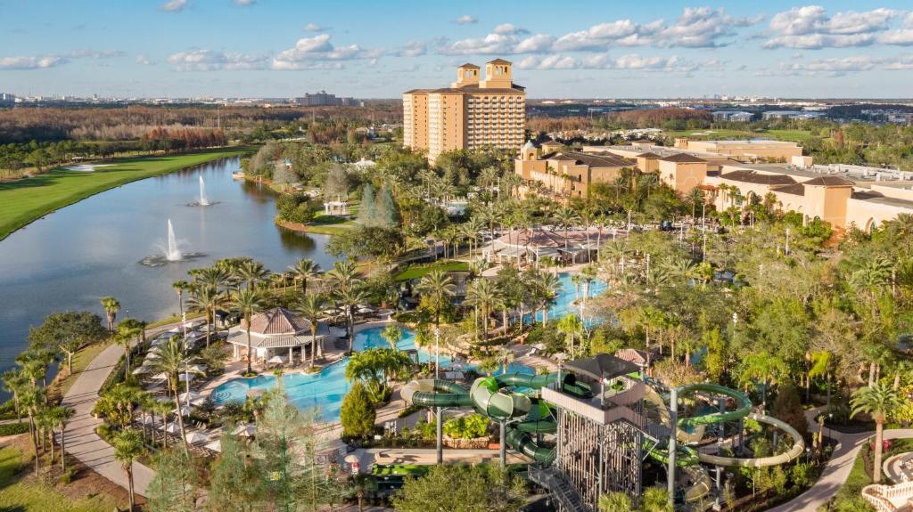 The-Ritz-Carlton-Orlando,-Grande-Lakes-USA-4-Florida-property1.jpg