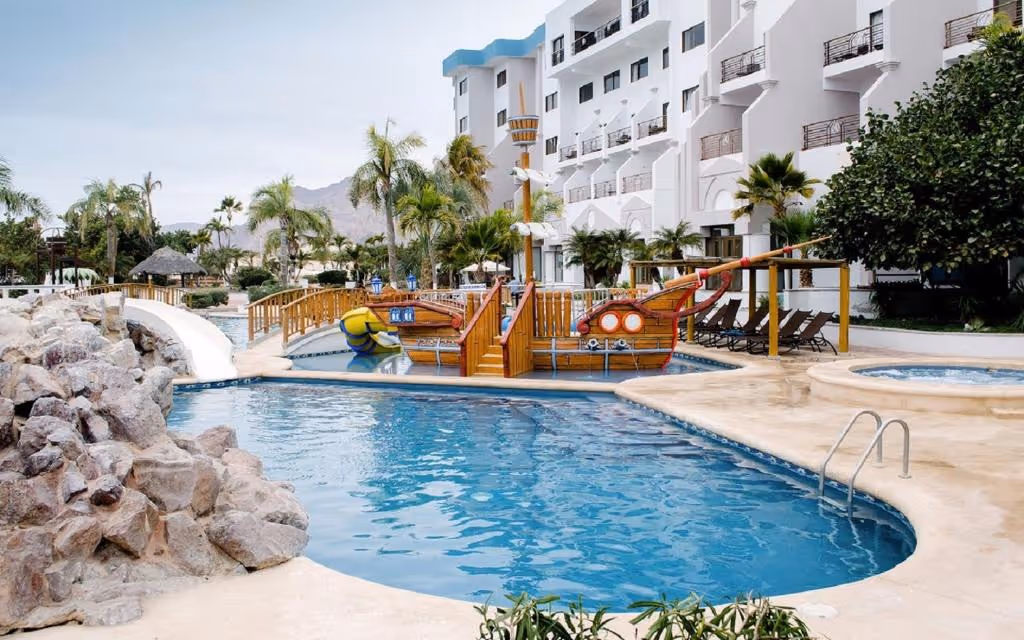 HotelSanCarlosPlaza-Mexico-2-Sonora-property2.jpg