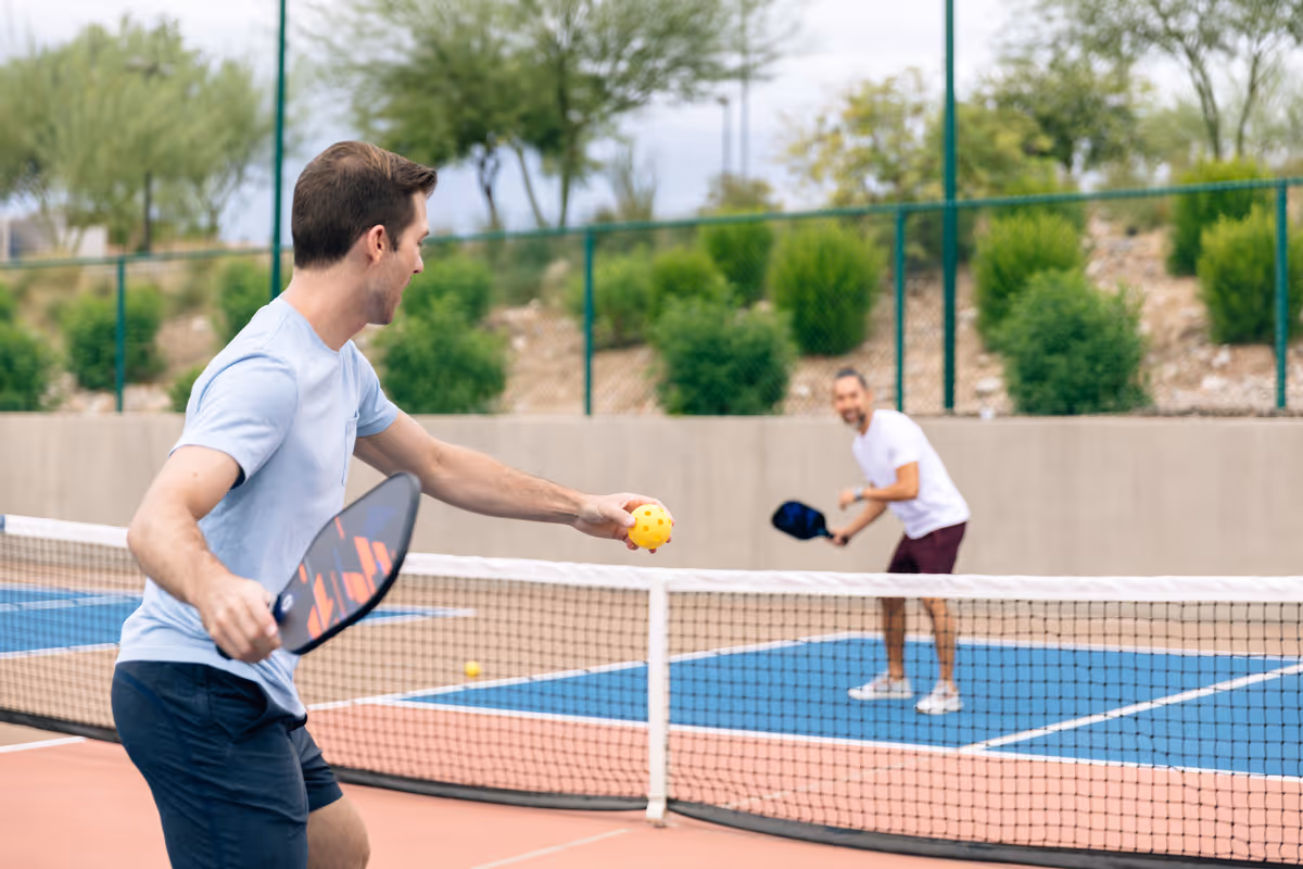 ADERO-Scottsdale-Resort-USA-6-Fountain-Hills-court2.jpg