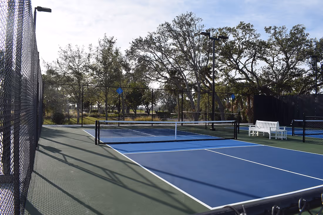 Resort-at-Longboat-Key-Club-USA-4-Longboat-Key-court1.jpg
