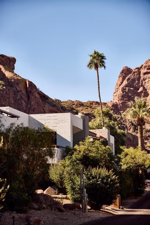 Sanctuary-Camelback-Mountain-Resort-and-Spa-USA-8-Paradise-Valley-property2.jpg