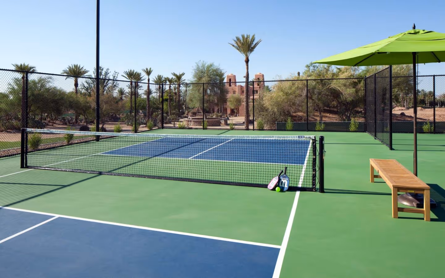 The-Phoenician-a-Luxury-Collection-Resort-Scottsdale-USA-4-Scottsdale-court1.jpg