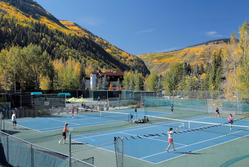 Vail-Racquet-Club-Mountain-Resort-USA-3-Vail-court2.jpg