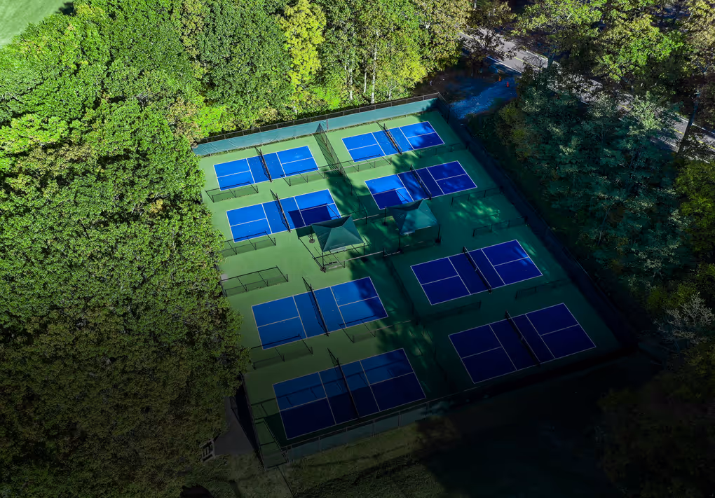 Wintergreen-Resort-USA-14-Nellysford-court2.jpg