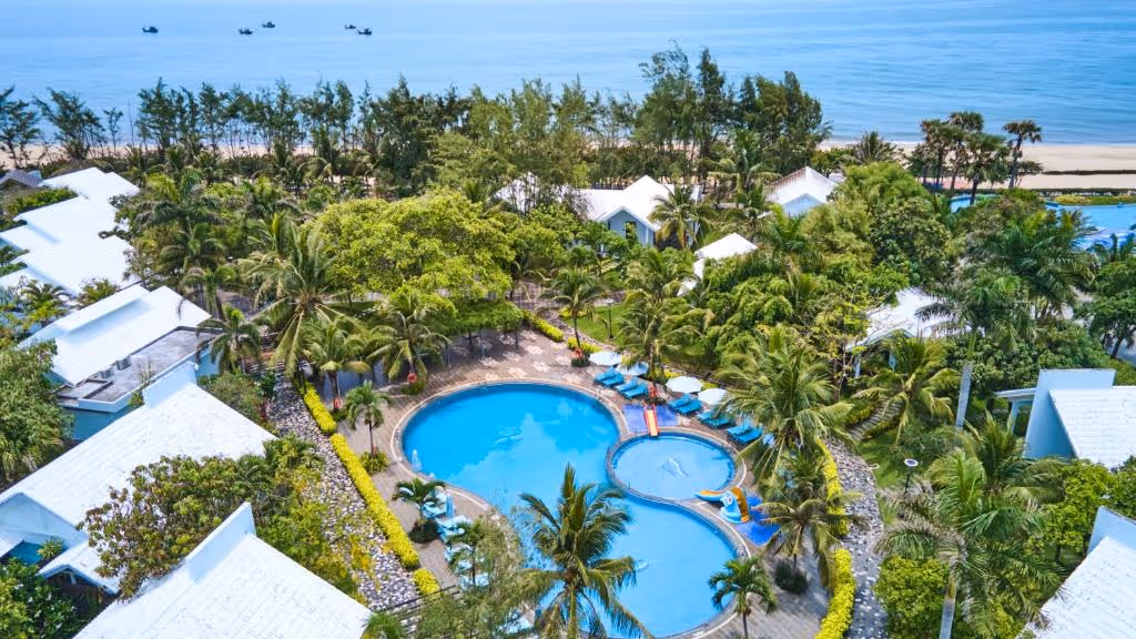Carmelina-Beach-Resort-Ho-Tram-Vietnam-15-Ba-Ria--Vung-Tau-property1.jpg